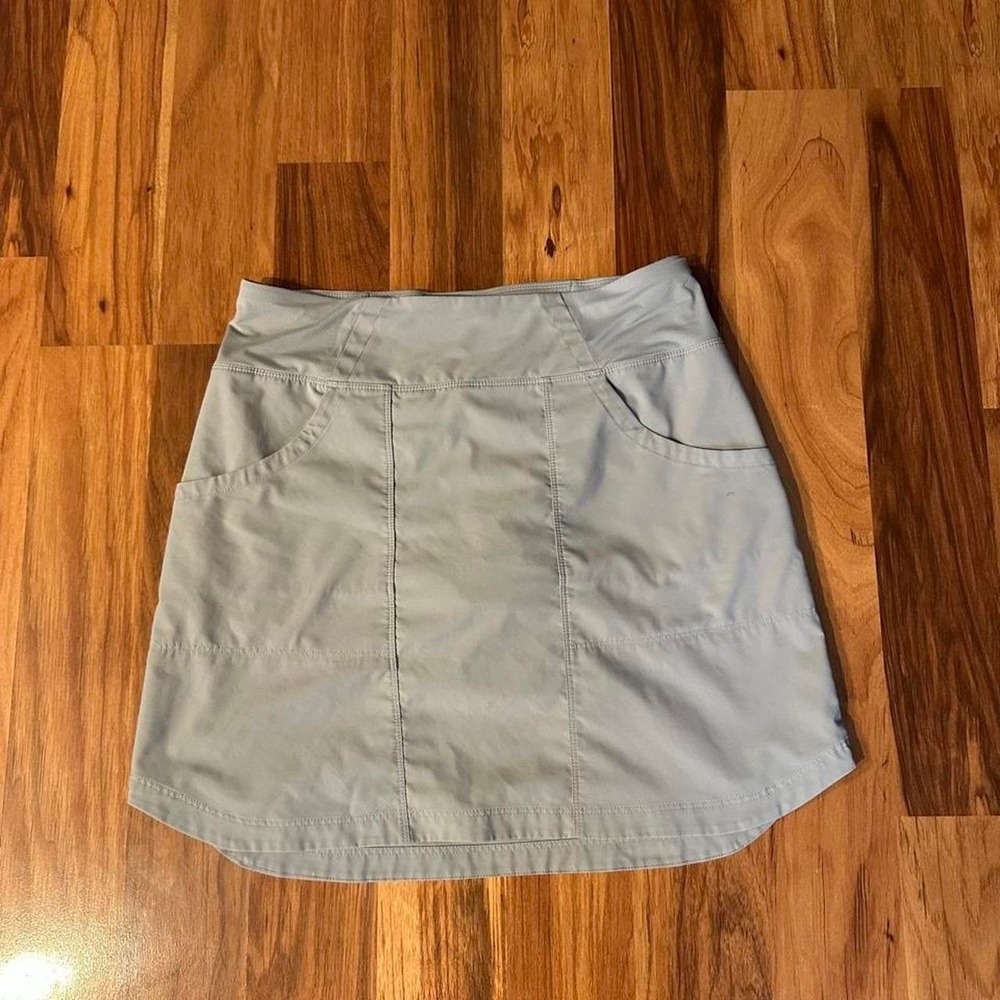 Patagonia women's skirt grey lightweight small fishing outdoor hiking